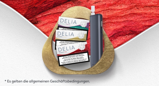 3 P&auml;ckli Terea &ndash; Sienna, Turquoise und Mauve Wave auf einem Felsen mit einem IQOS ILUMA i Ger&auml;t in Breeze Blue&nbsp;&ndash; umrahmt vom IQOS Key Visual im Tabakton.