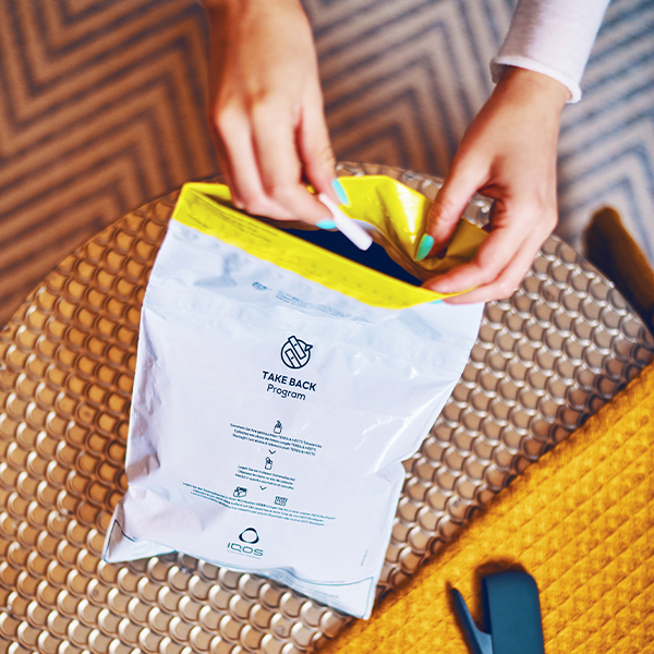 IQOS-DeviceTakeBack-collectionbag-Sustainability-Program_desktop_600x600px.jpg