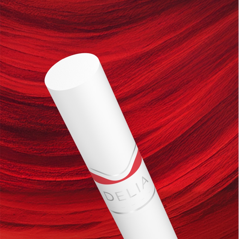 Bâtonnet de tabac DELIA Classic Red sur fond rouge